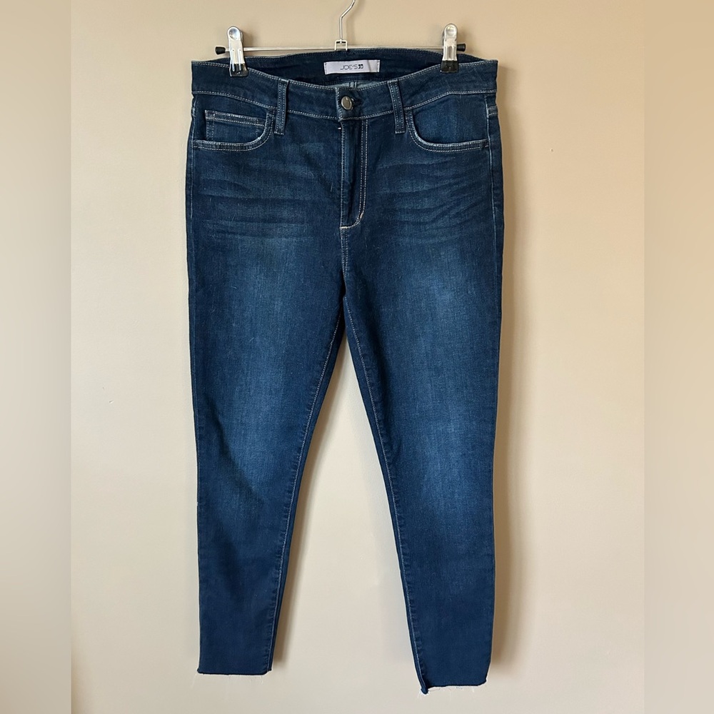 Joe’s Dark Wash Ankle Skinny Jeans Size 30